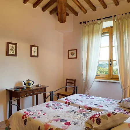 Agroturismo Holiday Podere Torricella *